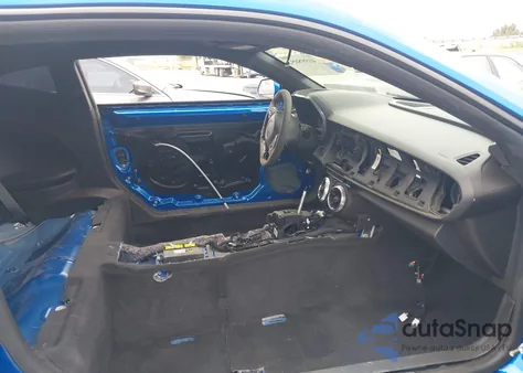 2018 Chevrolet Camaro Zl1 z USA, uszkodzony, nr VIN 1G1FK1R64J0115583